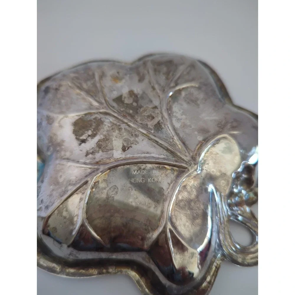 Vintage Silver Tone Leaf Dish Hong Kong 6in Trinket Tray Silverplate Metalware